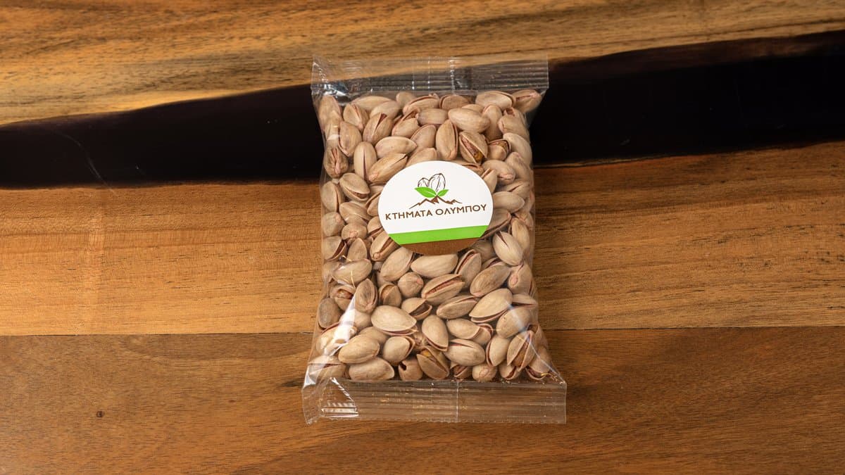 pishori-badam-giri-gurbandi-almonds