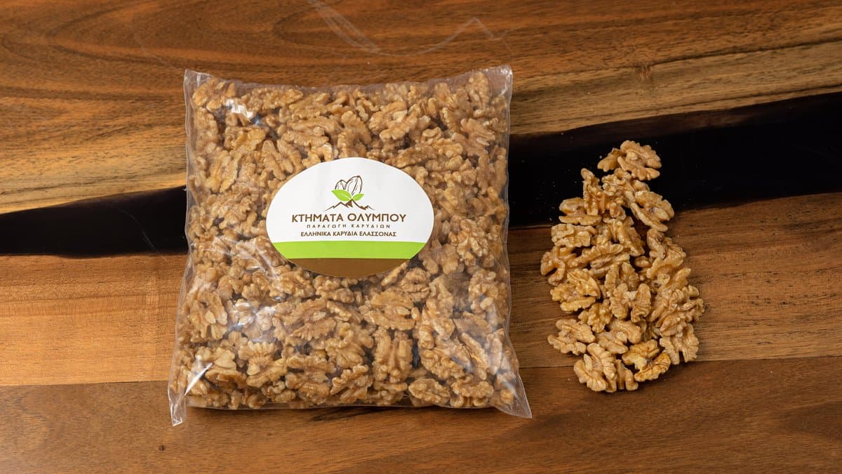 Καρύδια Ολύμπου 1/2 (πεταλούδα)